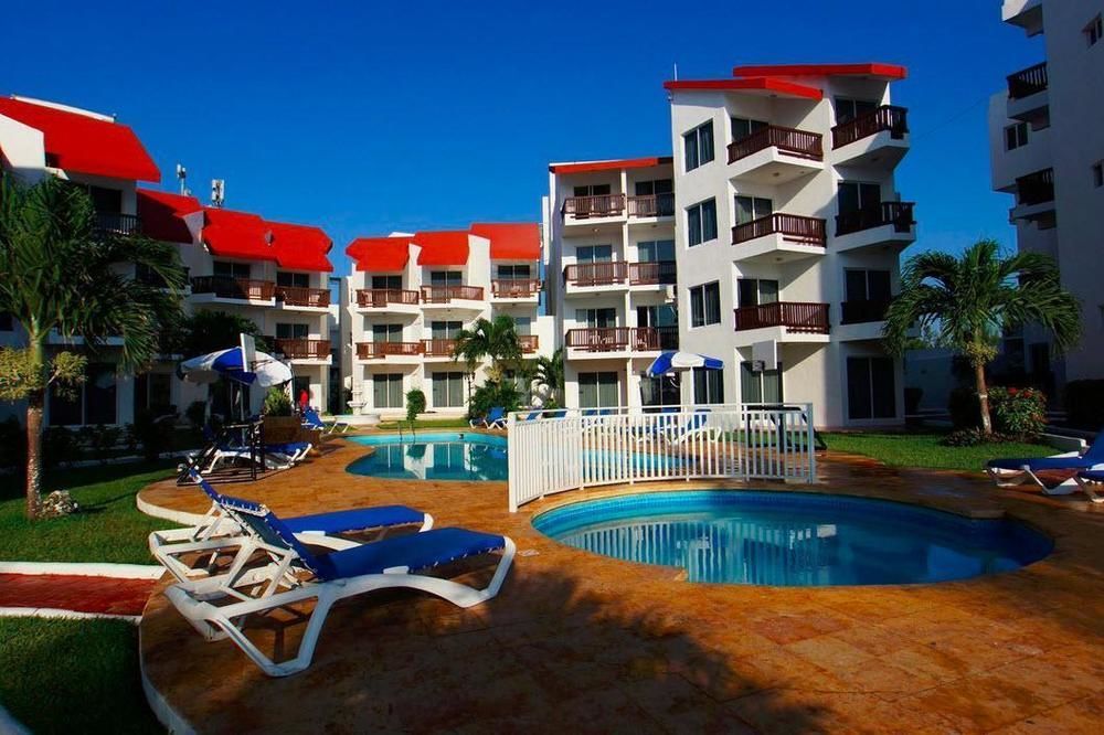 Las Perlas Condos 坎昆 外观 照片